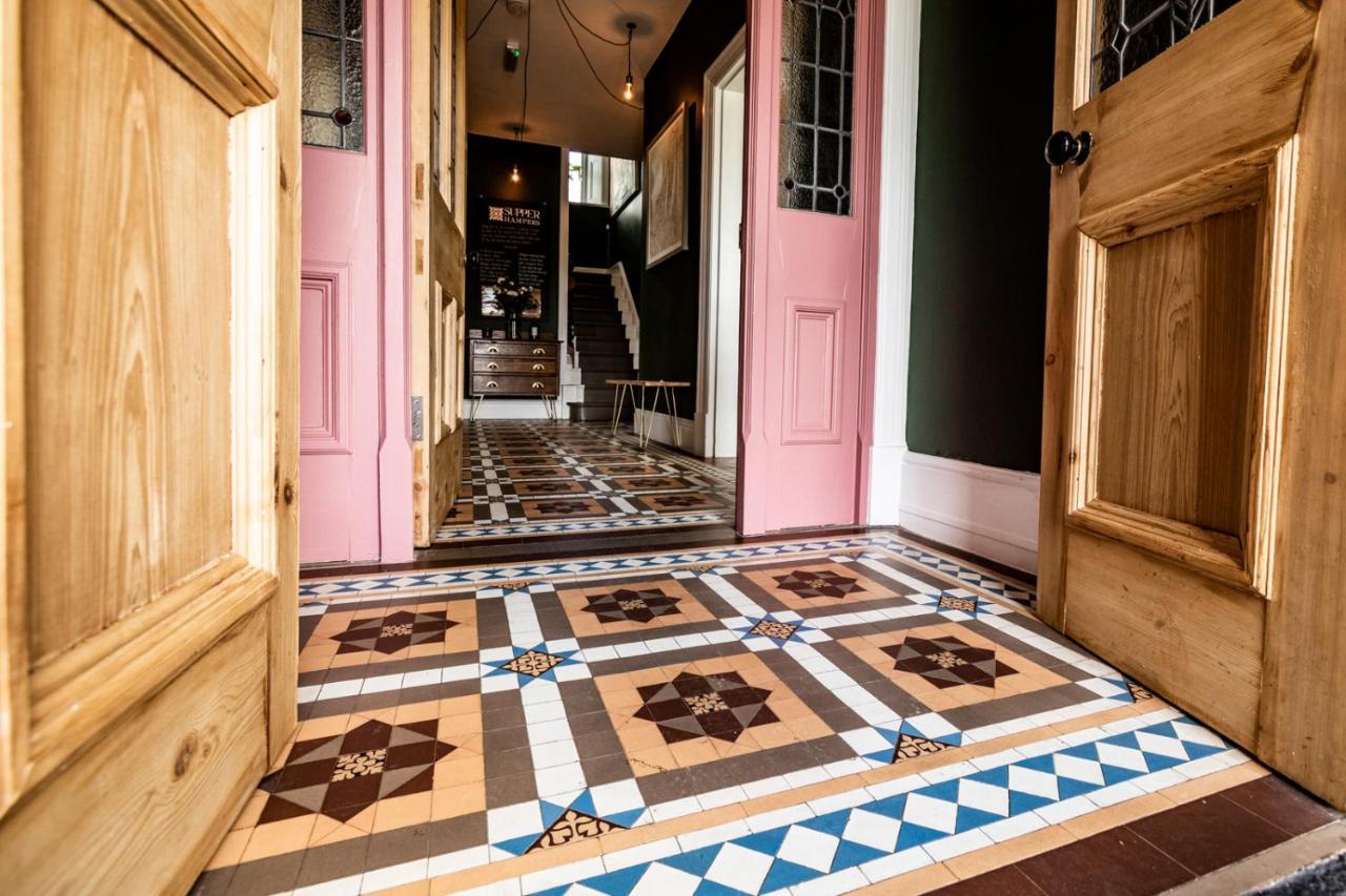 The Old Vicarage Bed & Breakfast Moylgrove Ngoại thất bức ảnh