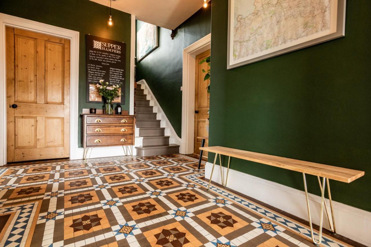 The Old Vicarage Bed & Breakfast Moylgrove Ngoại thất bức ảnh